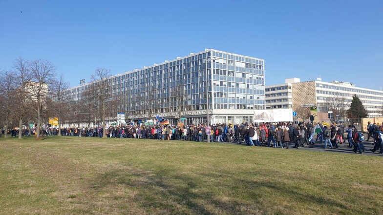 5.000 Teilnehmer bei "Querdenker"-Demo in Dresden