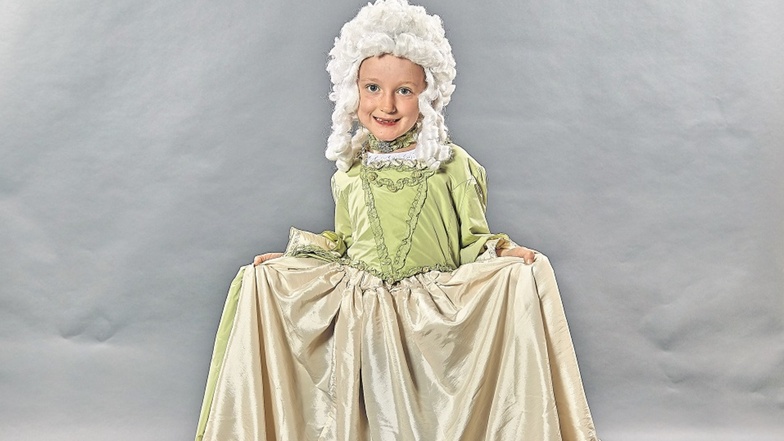 Jasmin (6) aus Gohrisch als Gräfin Cosel.