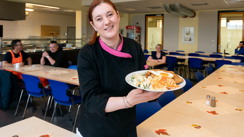 Vesna Mladenovic betreibt die Kantine und Cafeteria im Technologie- und Gründerzentrum Bautzen an der Preuschwitzer Straße. Hier können Mittagsgäste jeden Tag zwischen drei oder vier Gerichten wählen.