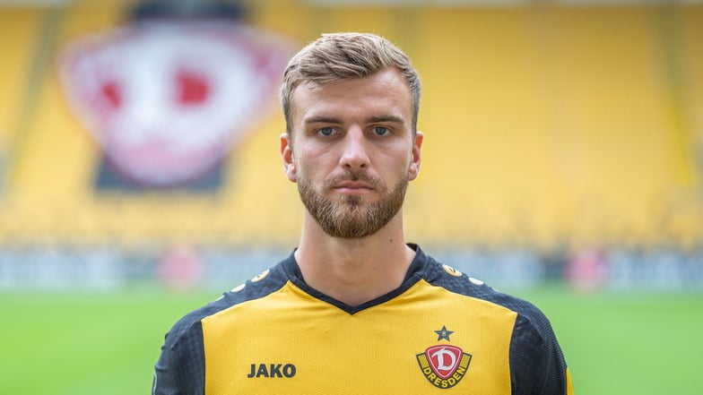 Lars Bünning: Rutscht für Lukas Boeder in die Startelf. Hat in der Defensive wenig zu tun, erledigt seine Aufgabe sehr solide und souverän. Empfiehlt sich für weitere Startelfeinsätze. Note: 3.