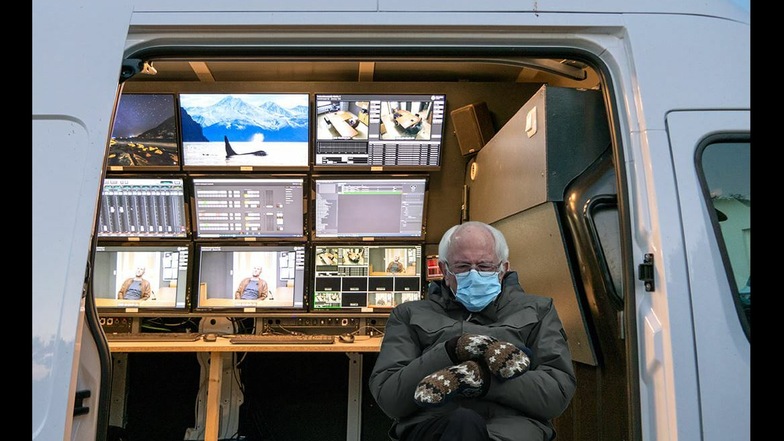 Bernie Sanders im neuen Übertragungswagen von Walkomedia.