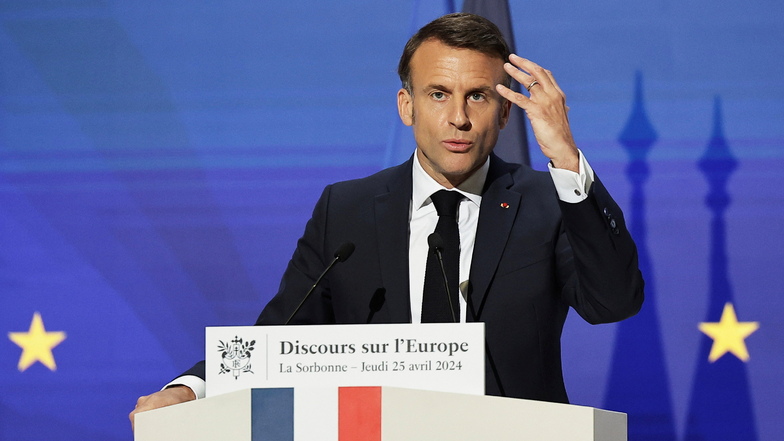 Vor der Europawahl hat Frankreichs Präsident Emmanuel Macron einen Ruck in Europa für mehr Unabhängigkeit, wirtschaftliche Stärke und Sicherheit gefordert.