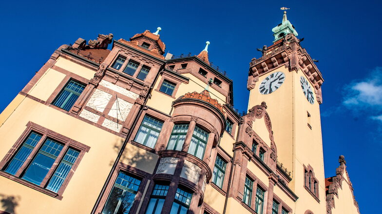 Vom Rathaus Waldheim aus wollten die Teilnehmer am Sonntag zu einer Winterwanderung starten. Das wurde vom Landratsamt verboten.