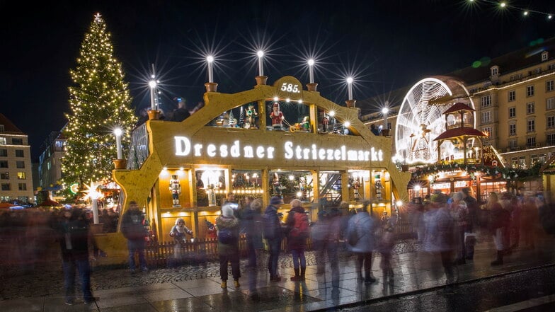 Insider wissen natürlich: Der Striezelmarkt in Dresden ist der Schönste.