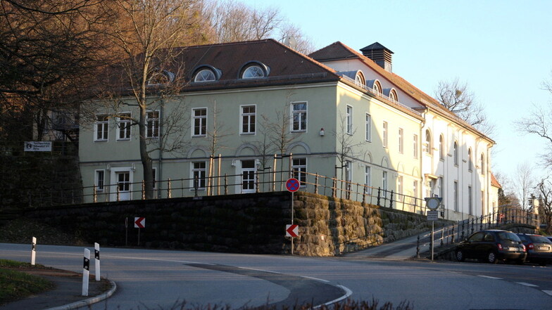 Zum Verkauf vorgesehenes Hanno-Gebäude in Pirna: Bislang ein Ladenhüter.