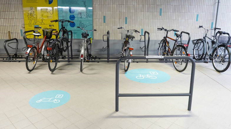 Schön, modern - aber aus Sicht der Bundespolizei mittlerweile leider ein Schwerpunkt für Vandalismus und Diebstähle: Die Fahrradstation in der Unterführung des  Görlitzer Bahnhofs.