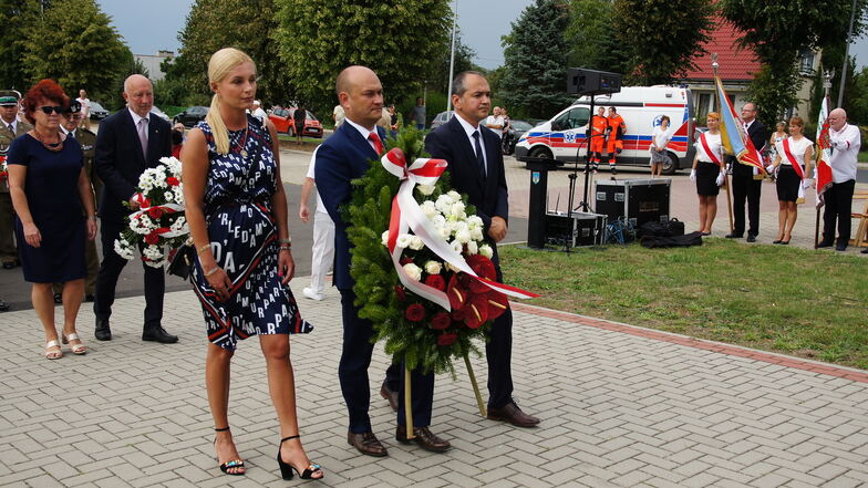 Ursu gedenkt in Polen der Weltkriegs-Opfer
