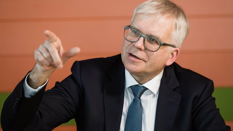 Finanzminister Hartmut Vorjohann (CDU)