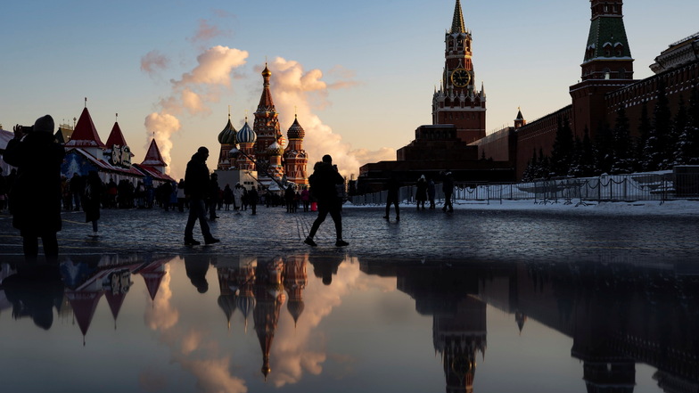 Scholz Berater fliegt für Ukraine-Krisentreffen nach Moskau