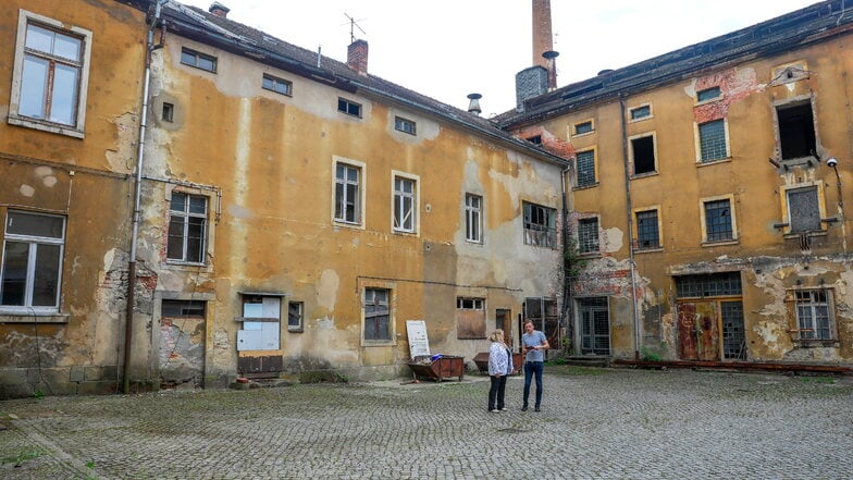 Das Labor-Gebäude auf dem ehemaligen Brauerei-Gelände stand wie der Rest seit 1991 leer. Nun soll wieder Leben einziehen: durch den sozialen Möbelmarkt.