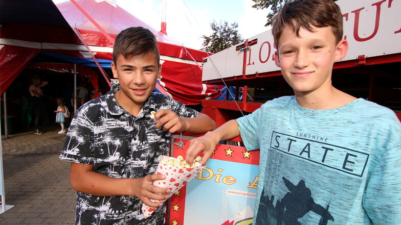 Francesco (links) und Emil haben sich angefreundet. Für eine Woche waren sie Klassenkameraden.