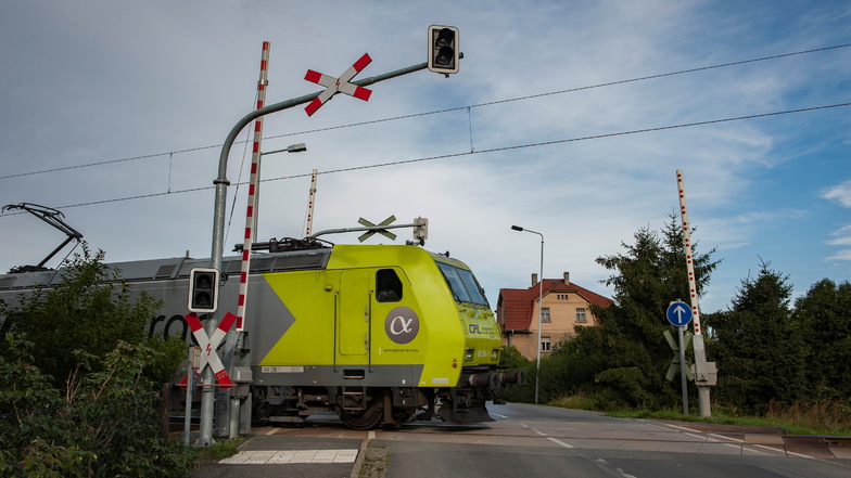 Bahnschranke in Großenhain gerammt