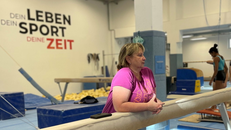 In ihrem Element. Gabi Frehse steht wieder hauptamtlich als Trainerin in der Halle. Seit Sommer betreut sie die österreichischen Turnerinnen.