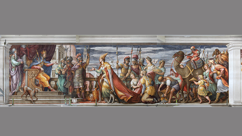 Die Königin von Saba besucht König Salomo in Jerusalem – nach über 300 Jahren Unsichtbarkeit wurde dieses Bild in der Loggia des Residenzschlosses wieder freigelegt und restauriert.