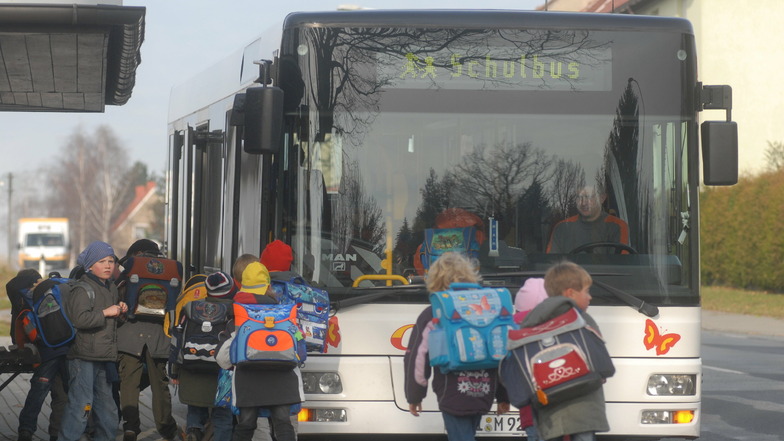 Für die auswärtigen Schüler der Ostritzer Schkola ist es seit der Fahrplanumstellung nicht mehr so einfach, ihre Schule zu erreichen.