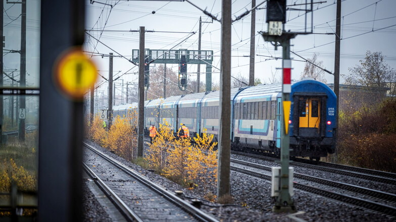Großalarm wegen Panne an Eurocity-Zug in Dresden