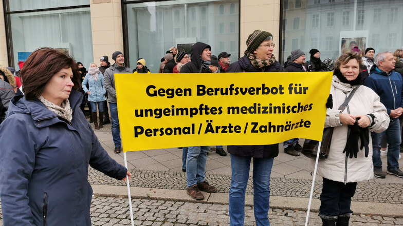 Bei der Demonstration des "Aktionsbündnisses Oberlausitz" am vergangenen Sonntag war auch dieses Plakat zu sehen.