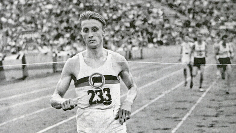 Zwischen 1939 und 1941 stellte Rudolf Harbig vom Dresdner SC vier Weltrekorde auf. Seit 80 Jahren gilt er als vermisst.