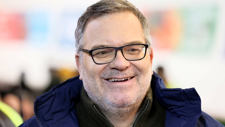 Stefan Raabs neue Show-Idee für RTL: Elton bekommt Primetime-Show
