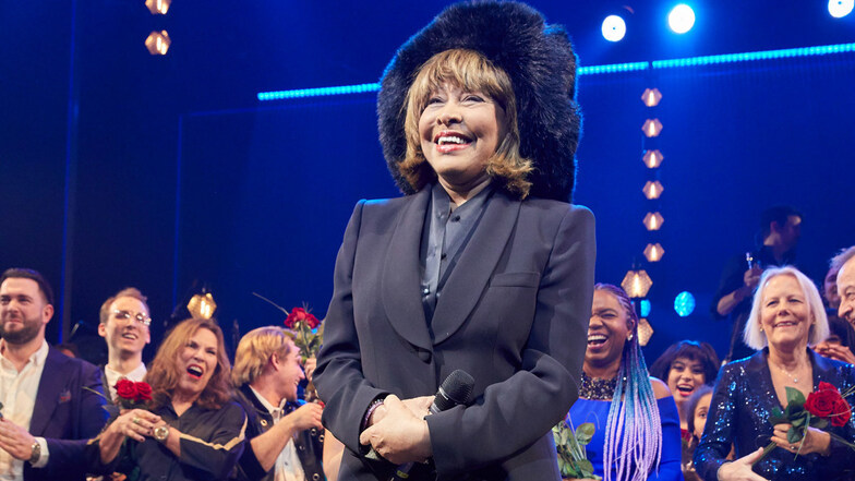 Im März 2019 kam Tina Turner zur Deutschland-Premiere des Musicals "Tina - Das Tina Turner Musical" nach Hamburg. Die Sängerin lebt in der Schweiz und ist „vollständig im Ruhestand“.