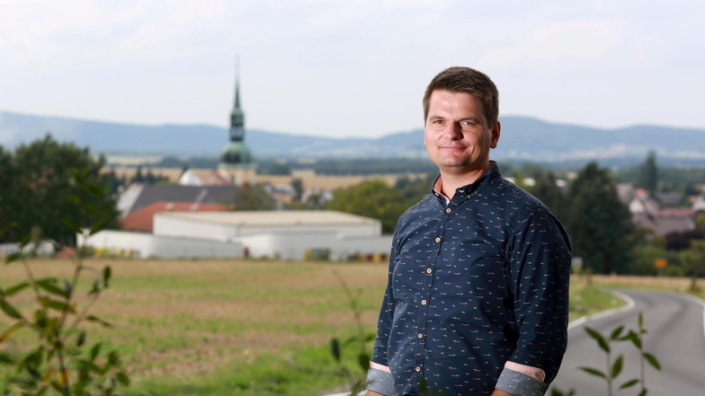 Seit sieben Jahren ist Marko Klimann Bürgermeister von Crostwitz. Jetzt kandidiert er für eine weitere Legislaturperiode.