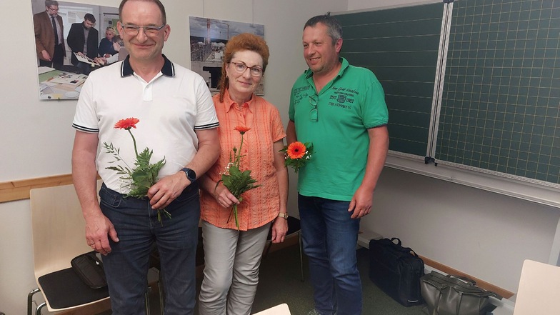 Andreas Fabian, Birgit Seyfarth und Carsten Heinz (v.li.) arbeiteten mit dem Mandat der Wählervereinigung Wir für Trebendorf im Gemeinderat mit. Sie kandidieren nicht noch einmal.