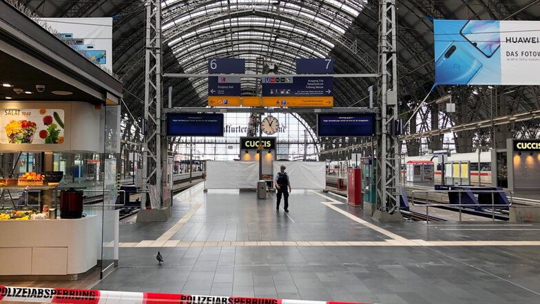 Für mehrere Stunden gesperrt: die Bahnsteige 6 und 7 am Frankfurter Hauptbahnhof.