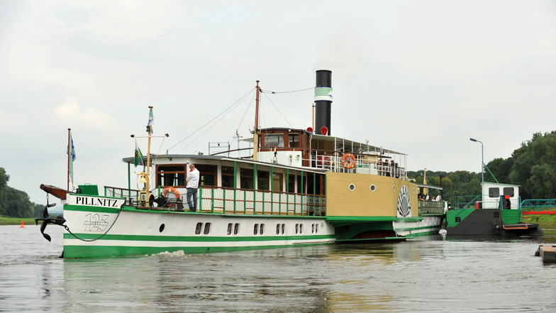 Der Dampfer Pillnitz, hier auf einem Foto aus dem Jahr 2011, ist am 20. März als "Geisterschiff" unterwegs.