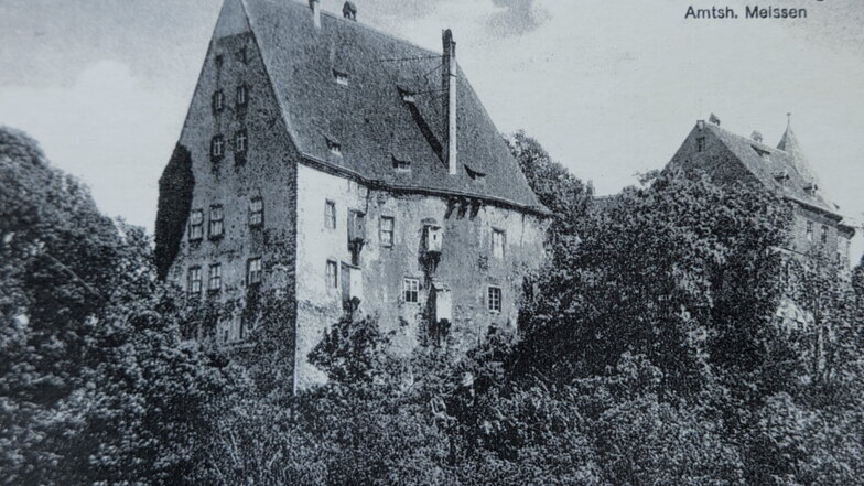 Die Amtshauptmannschaft Meißen (später Landkreis) existierte in der Kaiserzeit von 1874 bis kurz vor  Ausbruch des Zweiten Weltkriegens 1939: Das Schloss Reinsberg in diesen Jahren.