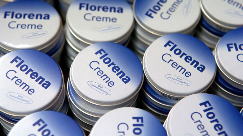 Das Markenzeichen der Beiersdorf Manufacturing in Waldheim ist die Florena Creme in Dosen. Derzeit werden in Waldheim jedoch Produkte der Marken Nivea, Eucerin und Hidrofugal in Tuben und Flaschen hergestellt.