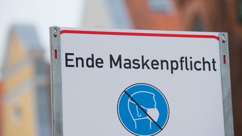 Mehrheit der Sachsen will freiwillig weiter Maske tragen