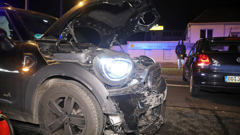 Unfall Auf Der Budapester Straße | Sächsische.de