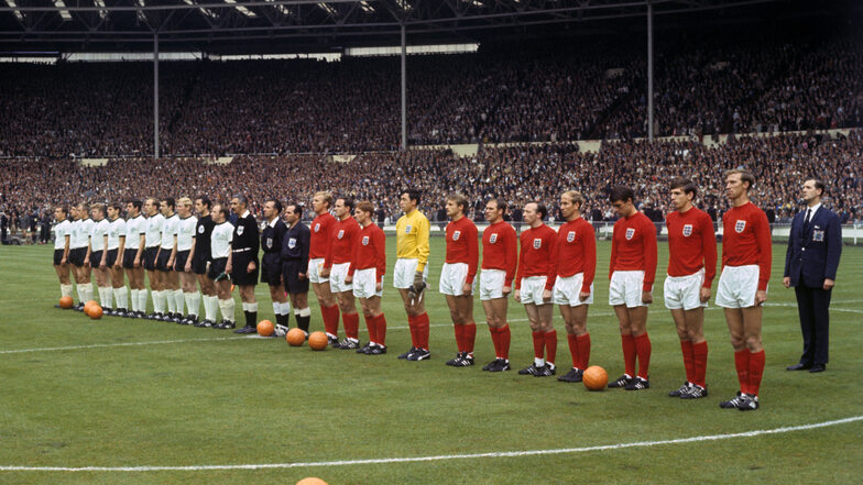 Uwe Seeler war Teil der Nationalmannschaft bei der WM 1966.
