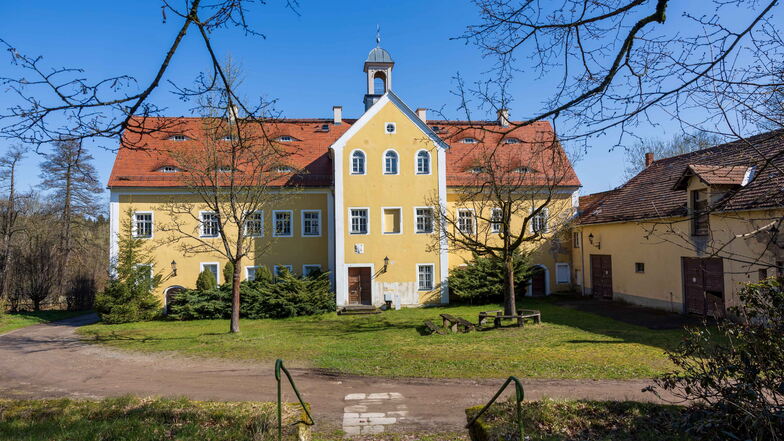 Mittelpunkt des neuen Tagungszentrums in Grillenburg ist das Jagdschloss.