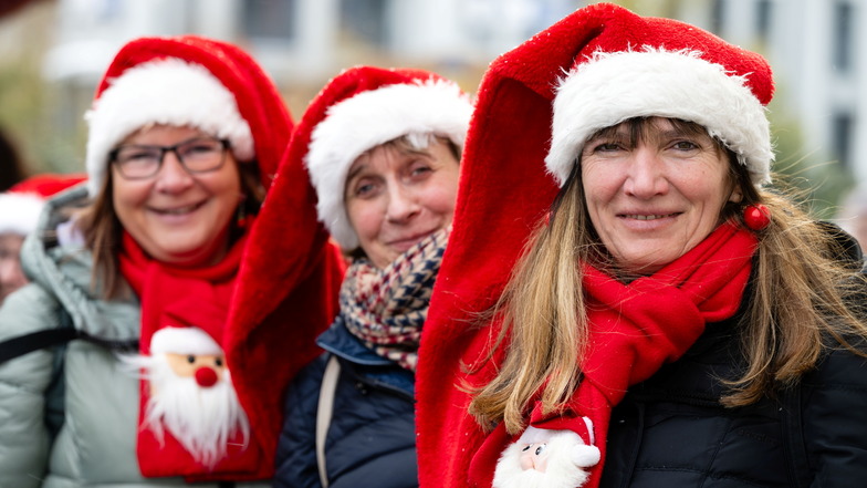 Seit 15 Jahren besucht eine Gruppe aus Freundinnen aus dem Spreewald für ein Wochenende in der Adventszeit eine Stadt, um Kultur und Weihnachtsmärkte zu erleben. Zu ihnen gehören Astrid Kunze, Claudia Böttcher und Kerstin Pundre. 2023 waren Bautzen und der Wenzelsmarkt an der Reihe.