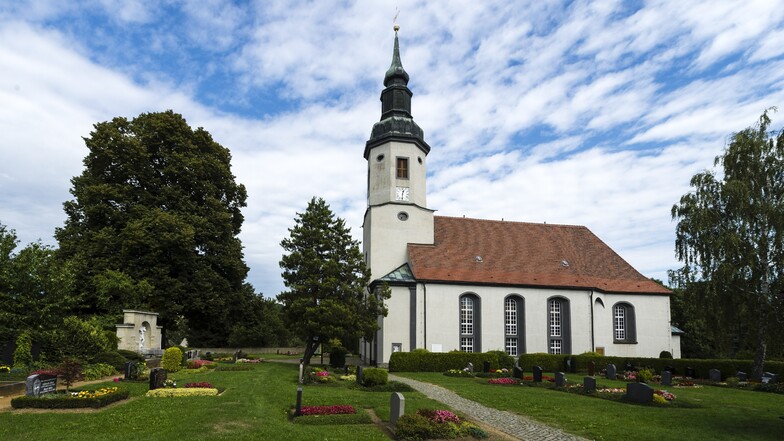 Für den Chor der Putzkauer Kirche wird ein neuer Leiter gesucht.