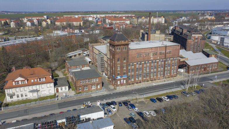 Ein Blick auf das traditionsreiche Seifenwerk von Kappus in Riesa. Links im Hintergrund ist die Teigwaren-Fabrik zu erkennen, rechts hinten die frühere Zündwarenfabrik.