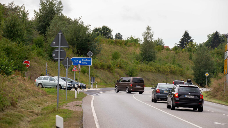 An dieser Autobahnauffahrt bei Bannewitz passierten 2019 die meisten Unfälle mit Verletzten im Landkreis.