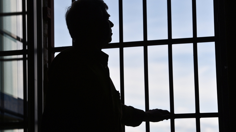 41-Jähriger in U-Haft nimmt sich in der JVA Dresden das Leben