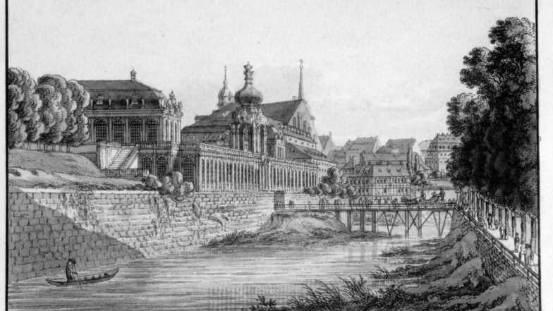 Das ist die Zwingerbrücke um 1812. Sie wurde wenige Jahre später abgerissen, als man auch den Stadtgraben unterm Kronentor verfüllte. Die erste Zwingerbrücke war 1718 fertiggestellt worden.