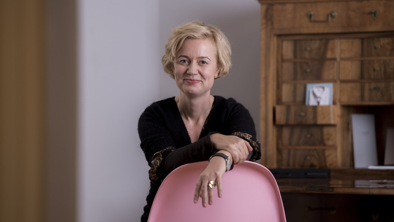 Die Geschäftsführerin und Chefdesignerin von Nomos Glashütte, Judith Borowski, wurde von einem Fachmagazin zur Frau des Jahres erklärt.