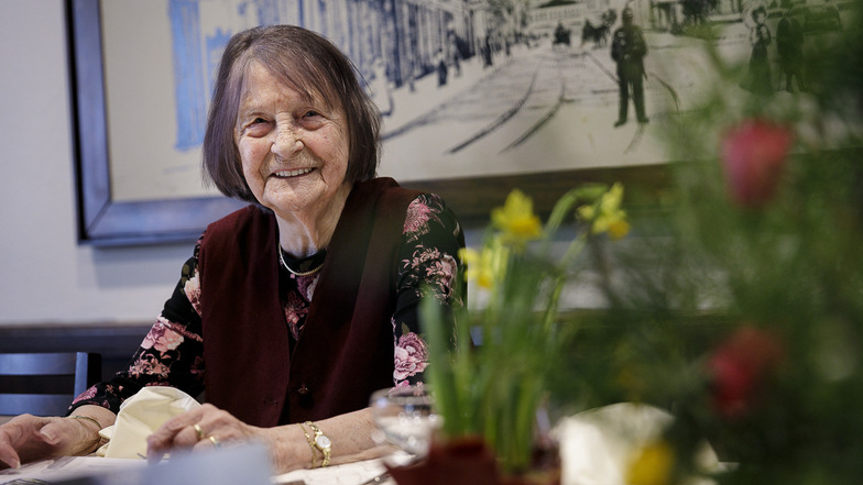 Ursula Bobka hat am Mittwoch ihren 100. Geburtstag im Restaurant Nordquell gefeiert.
