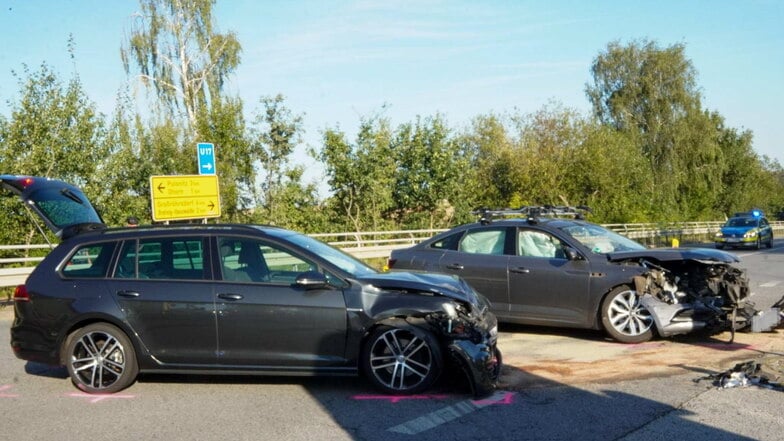 An der Autobahnauffahrt in Ohorn sind am Montagabend zwei Autos zusammengestoßen.