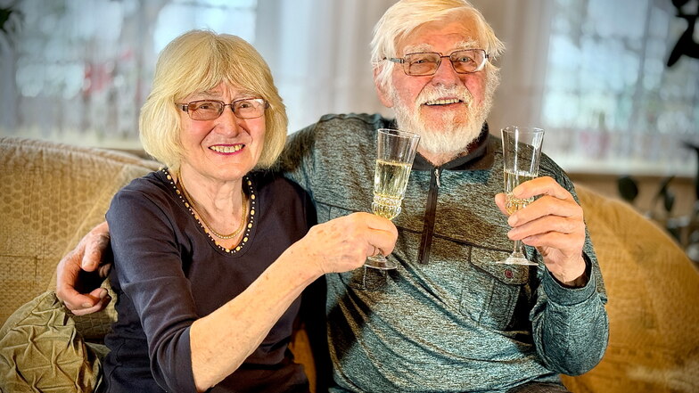 Ruthhild (85) und Friedbert (88) Bierke kennen sich schon aus dem Sandkasten.