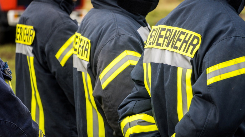 Die Riesaer Feuerwehr verjüngt sich aktuell, doch auch fitte ältere Einsatzkräfte werden gebraucht. Eine Neuregelung der Feuerwehrsatzung könnte den Weg für veränderte Altersobergrenzen frei machen.