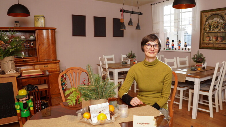 An den Adventswochenenden öffnet Steffi Kaul im frischsanierten Herrenhaus in Semmichau ihr Café.