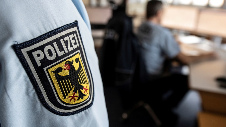 Breitenau: Bundespolizei greift 13 illegale Migranten auf