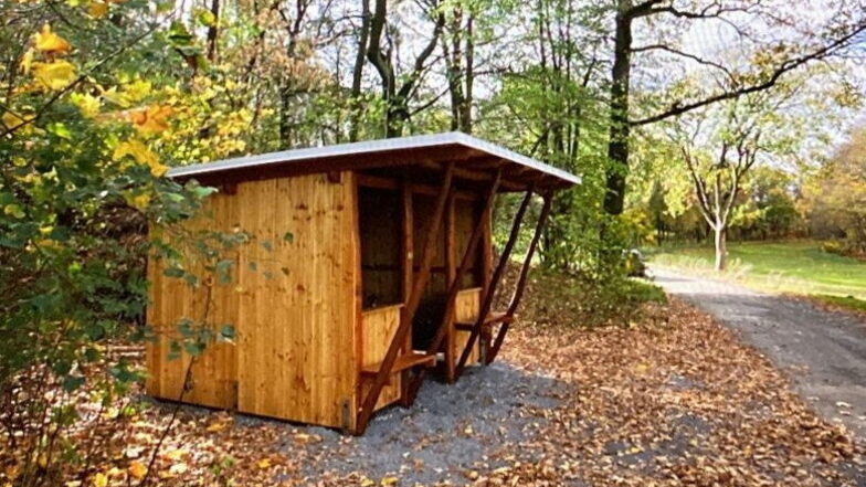 Kamenz: Zwei neue Schutzhütten für Wanderer