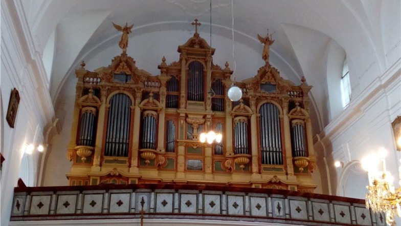 1901 war die Orgel von Mikulasovice die drittgrößte im damaligen Böhmen.