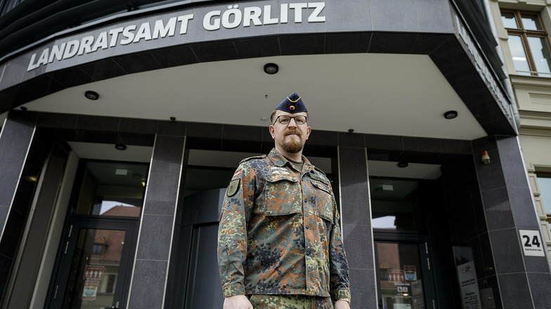 Der Oybiner Hotelier Conrad Siebert arbeitet derzeit als Reservist der Bundeswehr in Görlitz.